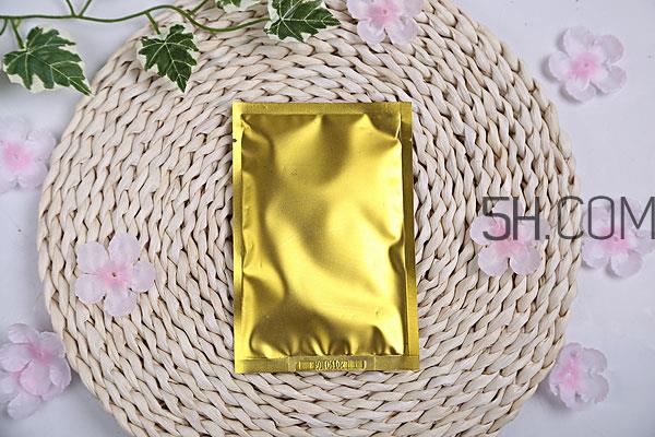 为什么每天敷面膜脸还是干 每天贴面膜为什么脸还是干 为什么每天敷面膜脸还是干 每天贴面膜为什么脸还是干