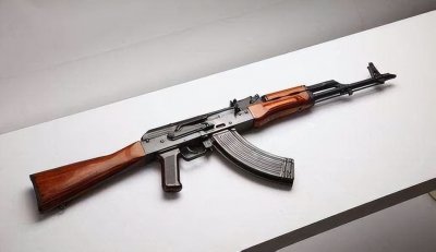 ​AK-47突击步枪