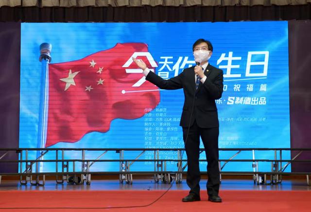 香港学校回归升旗(香江来信升挂国旗举行升旗典礼)(6)