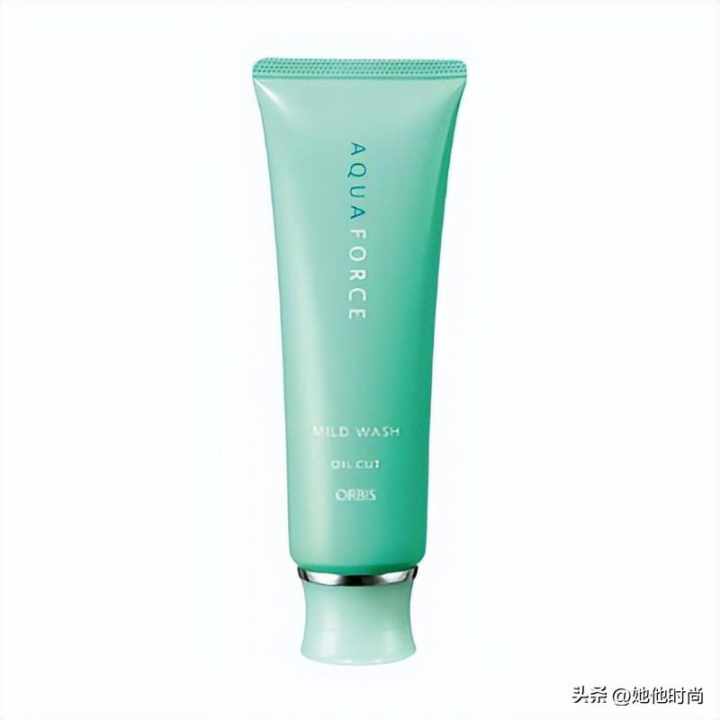 氨基酸洗面奶品牌排行榜前十名女(女士氨基酸洗面奶排行榜)(图6) 氨基酸洗面奶品牌排行榜前十名女(女士氨基酸洗面奶排行榜)(图6)