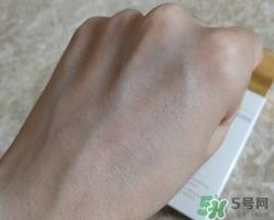 雪露紫嫩肤水怎么样?雪露紫嫩肤水好用吗? 雪露紫嫩肤水怎么样?雪露紫嫩肤水好用吗?