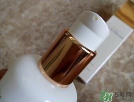 雪露紫嫩肤水怎么样?雪露紫嫩肤水好用吗? 雪露紫嫩肤水怎么样?雪露紫嫩肤水好用吗?