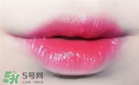 rimmel双色唇膏笔色号 rimmel双色唇膏笔试色 rimmel双色唇膏笔色号 rimmel双色唇膏笔试色