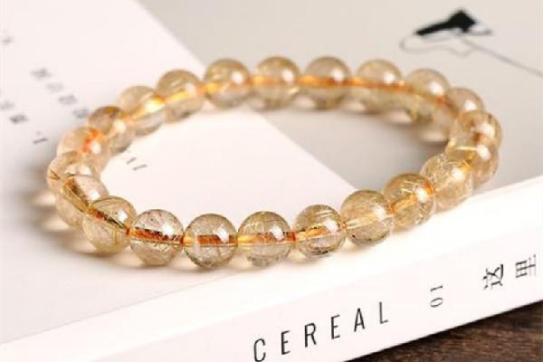 发晶是天然的水晶吗 发晶和黄水晶哪个更旺财 发晶是天然的水晶吗 发晶和黄水晶哪个更旺财