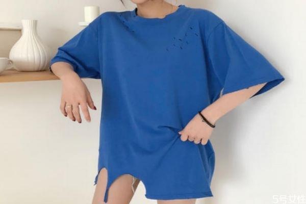 圆领t恤衣领大了怎么改小 t恤怎么洗领子不变形 圆领t恤衣领大了怎么改小 t恤怎么洗领子不变形