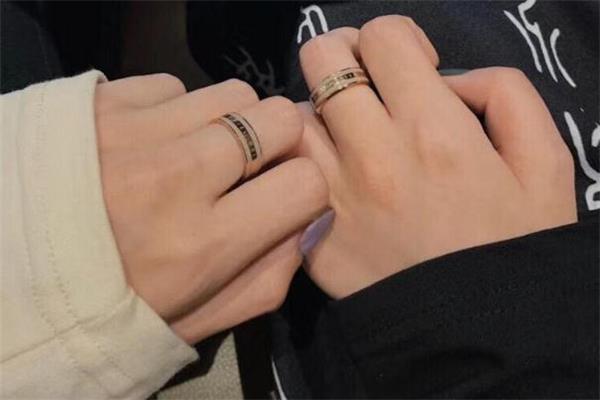 dw戒指怎么看真假 dw戒指是什么材质 dw戒指怎么看真假 dw戒指是什么材质