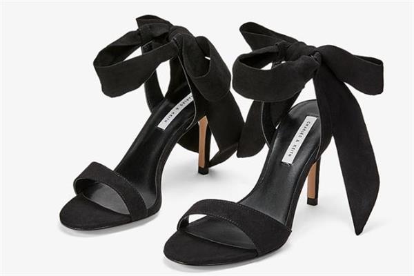 小ck绑带蝴蝶结高跟鞋多少钱 小ck绑带高跟鞋价格 小ck绑带蝴蝶结高跟鞋多少钱 小ck绑带高跟鞋价格