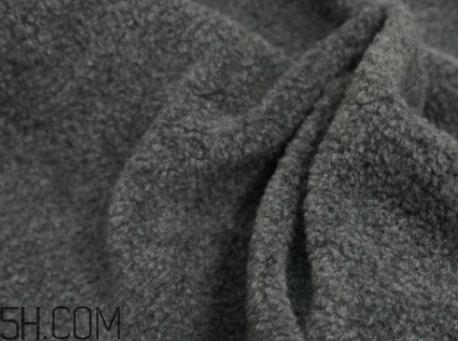 摇粒绒和珊瑚绒哪个好?摇粒绒和抓绒的区别 摇粒绒和珊瑚绒哪个好?摇粒绒和抓绒的区别