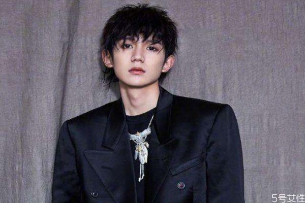 锡纸烫打理的方法有什么 锡纸烫应该怎么打理 锡纸烫打理的方法有什么 锡纸烫应该怎么打理