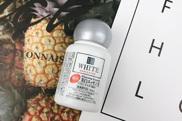 秋天用什么精华液好 秋季精华液推荐 秋天用什么精华液好 秋季精华液推荐