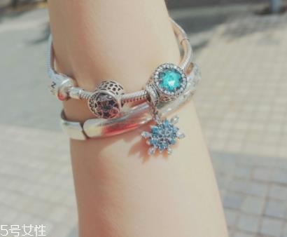 俄罗斯sunlight手链多少钱？价格不及潘多拉的一半