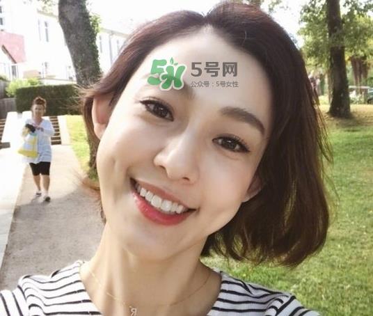 英树范玮琪签名限量版口红套盒多少钱_怎么样_口红色号 英树范玮琪签名限量版口红套盒多少钱_怎么样_口红色号