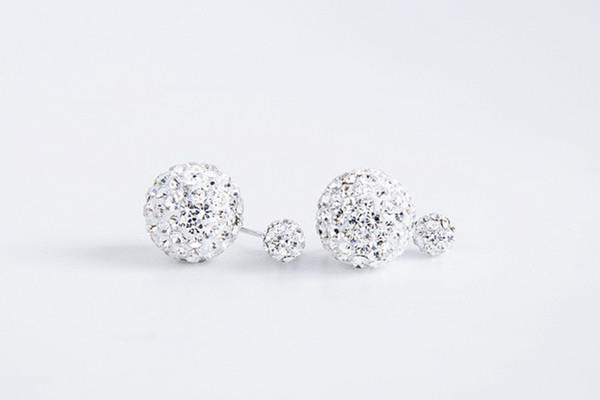 纯银耳钉有消炎作用吗 纯银耳钉有什么好处 纯银耳钉有消炎作用吗 纯银耳钉有什么好处