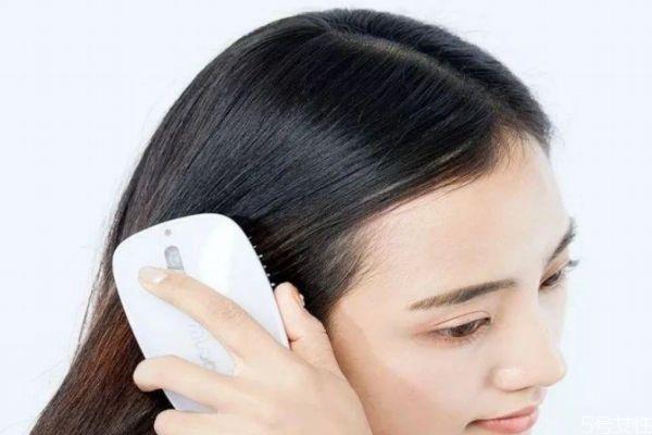 头发保湿用什么 头发干擦什么保湿 头发保湿用什么 头发干擦什么保湿