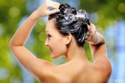 ​头发保湿用什么 头发干擦什么保湿