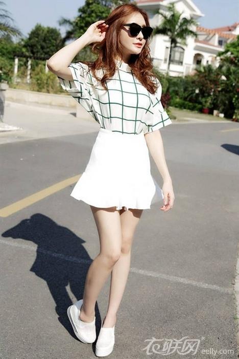 格子衬衫多种搭配都适合(掌握女式格子衬衫搭配)(4)