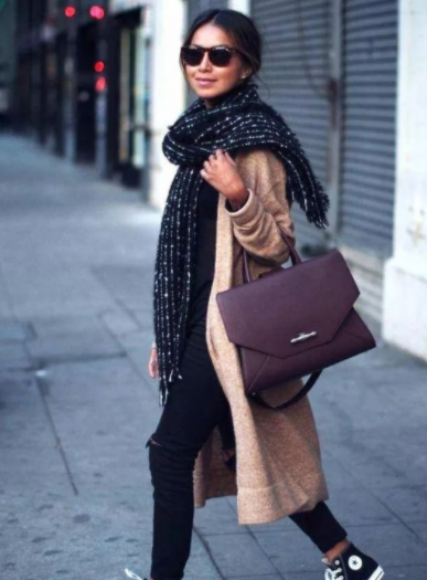 高帮鞋搭配什么裤子女生,高帮帆布鞋配什么裤子女图片图3